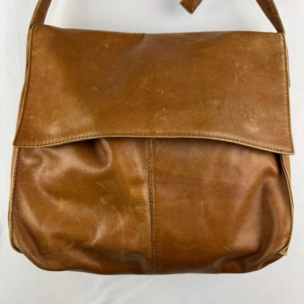Simon Brown Leather Messenger‎ Bag Crossbody Made in Colombia Vintage Satchel